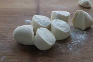 特色小肉饼，食材丰富口感解馋，越吃越香，多吃不腻，赶紧试一试