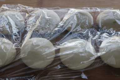 特色小肉饼，食材丰富口感解馋，越吃越香，多吃不腻，赶紧试一试