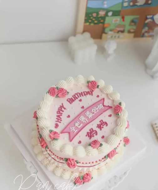 生日蛋糕图片大全,最新生日蛋糕图片分享