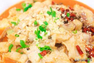 水煮鱼片的做法,如何做水煮鱼片插图23 厨师长教你鱼肉的好吃做法,鱼片洁白滑嫩,吃一次,美味忘不了