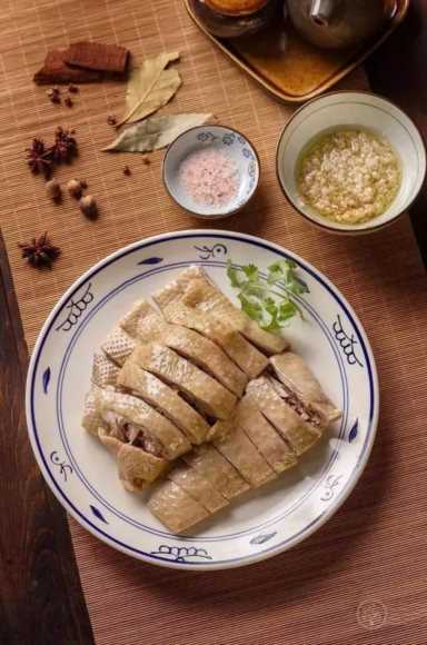 又潮又精致，这家卤味店的设计是要逆天吗！