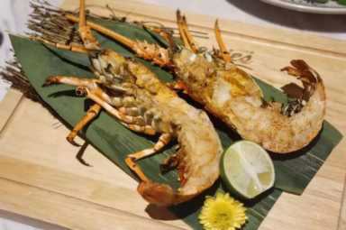 又潮又精致，这家卤味店的设计是要逆天吗！