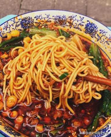 中国十大最受欢迎的面食,中国有哪些面食非常有名插图17 中国十大最受欢迎的面,少了一个都不行,爱吃的朋友你们都认同吗