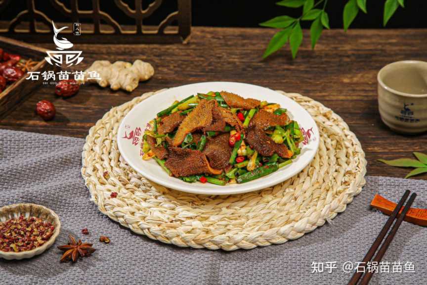 投资开店加盟,加盟火锅餐饮店有哪些优势和劣势插图13 投资开店加盟,加盟火锅餐饮店有哪些优势和劣势