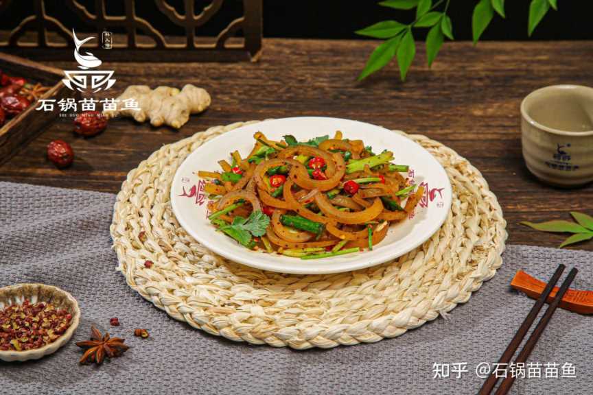 投资开店加盟,加盟火锅餐饮店有哪些优势和劣势插图11 投资开店加盟,加盟火锅餐饮店有哪些优势和劣势