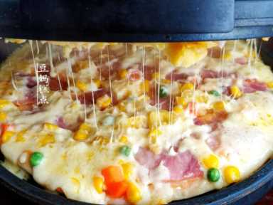 在家做披萨，记住3点，水果满满，香味浓郁，比买的更好吃