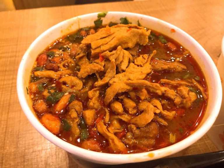 连云港大嘴巴酸辣粉加盟,大嘴巴麻辣烫酸辣粉怎么样插图7 连云港大嘴巴酸辣粉加盟,大嘴巴麻辣烫酸辣粉怎么样