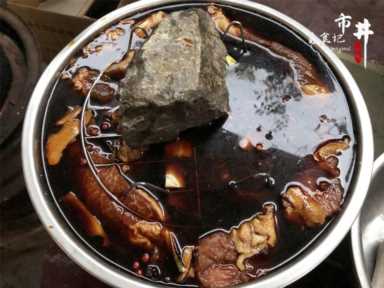 做卤牛肉，记住用3样料就行，简单好吃，牛肉味道香，不发柴