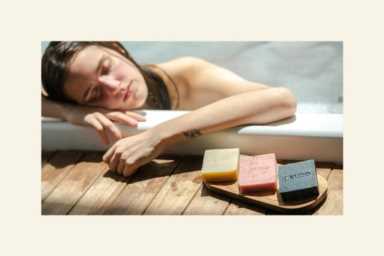 crudo 护肤品品牌logo设计 via:serena