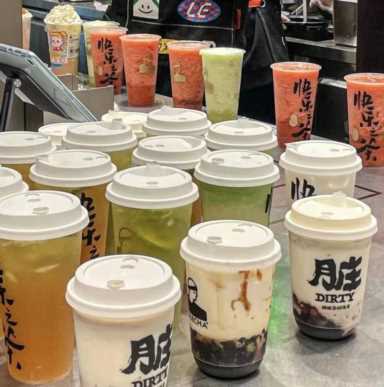 CoCo都可、乐乐茶、和气桃桃……来自长宁的这些茶饮“顶流”品牌，是这样“破圈”的