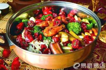 麻辣香锅加盟费多少 加盟麻辣香锅赚钱吗