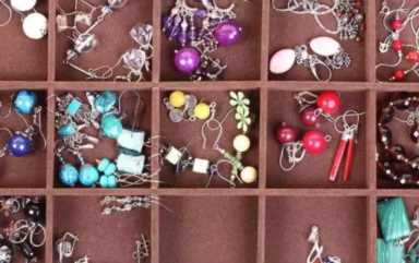 这才叫饰品店，你那是摆地摊！过节挑礼物不头疼！｜饰品开店攻略