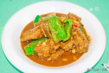 煮肉炖排骨，放料越多越难吃，大厨教你小技巧，软烂入味吃着香