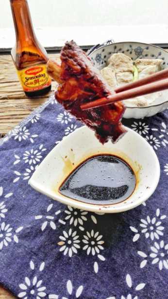 “零厨艺”排骨做法，加水清炖就出锅，原味简单，汤鲜肉嫩