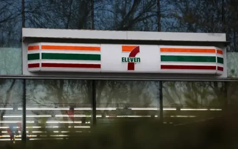 711便利店加盟条件官网,便利店的行业属性分析