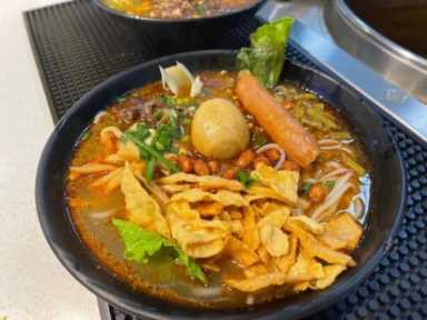 开了5年螺蛳粉店的店主真实自述！月入10w是我万万没想到的