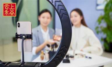 云上禾谷：2023年新手小白创业的行业推荐，小成本也能做成大事业