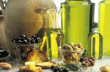 橄榄油可以高温炒菜吗 橄榄油怎么吃的正确方法