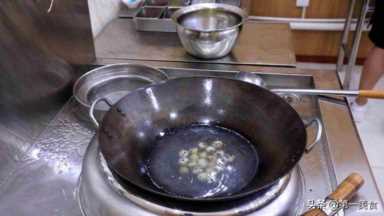 厨师长分享家常麻辣香锅做法，配方独特口味地道，全是干货请收藏