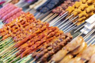 江西烧烤店利用“0元生蚝”，一年获利120万，套路太牛了