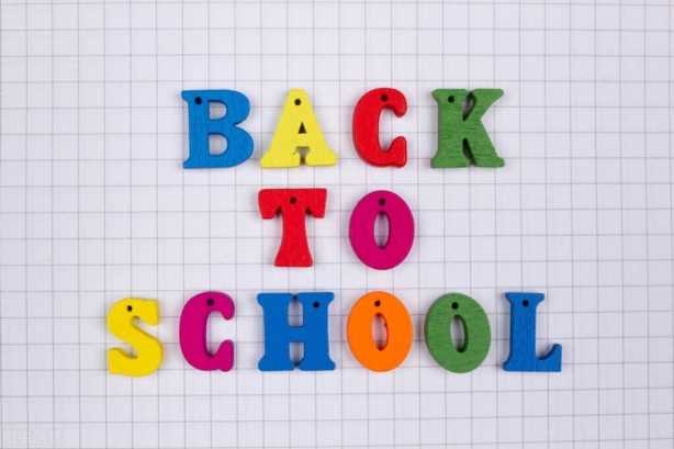 和英文怎么写单词,和的英语高级表达