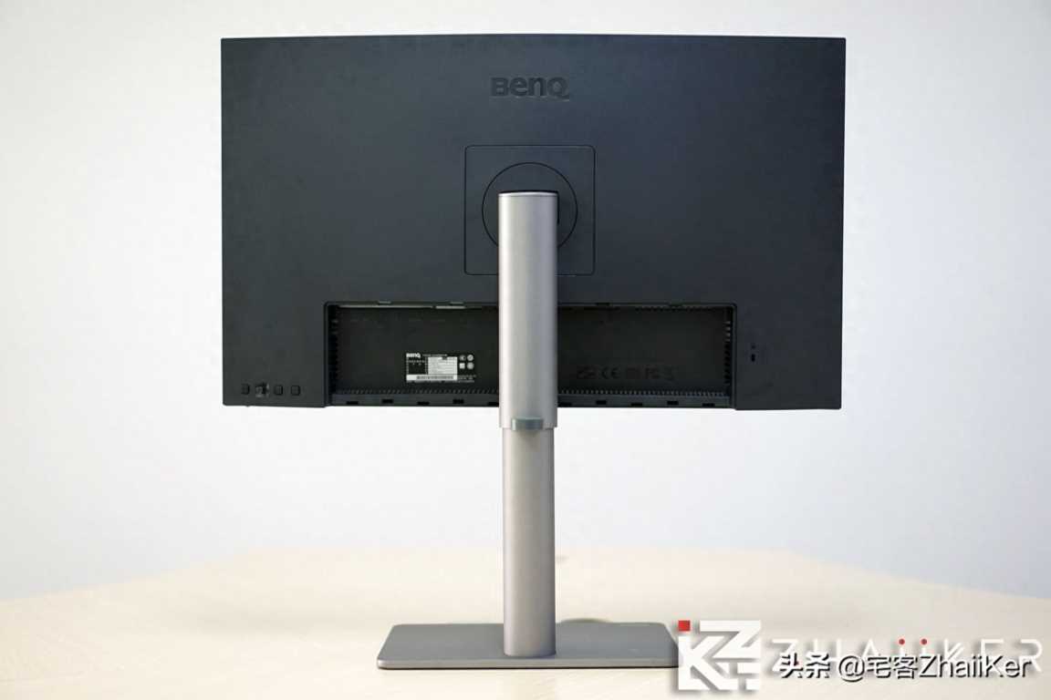 明基pd2720u能和苹果屏比吗,明基和苹果显示器哪好