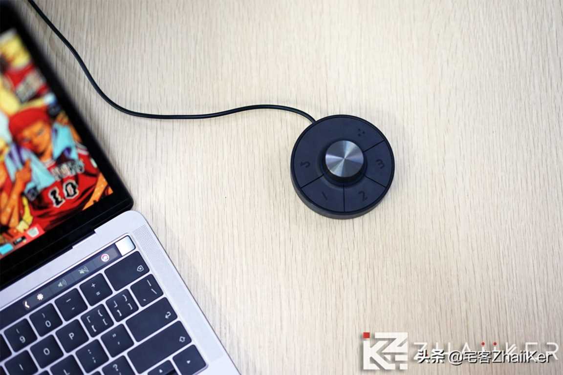 明基pd2720u能和苹果屏比吗,明基和苹果显示器哪好