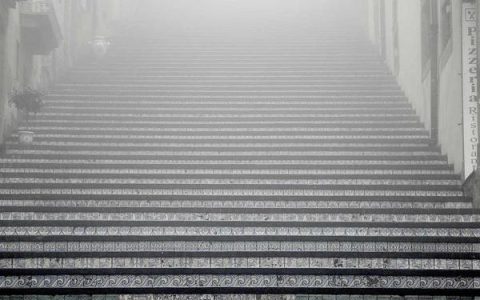 淘宝直播怎么开通，淘宝直播入驻条件和申请流程全攻略